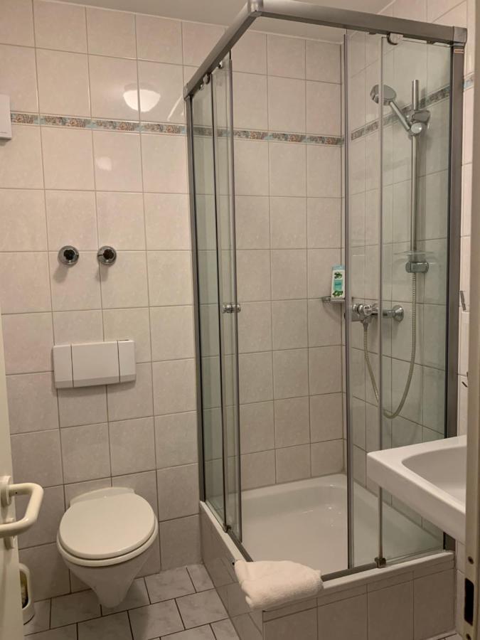 فندق Bb Haus Neugebauer Garni غيزينهايم المظهر الخارجي الصورة